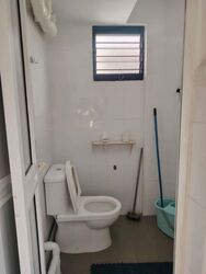 Blk 244 Jurong East Street 24 (Jurong East), HDB 3 Rooms #573383651